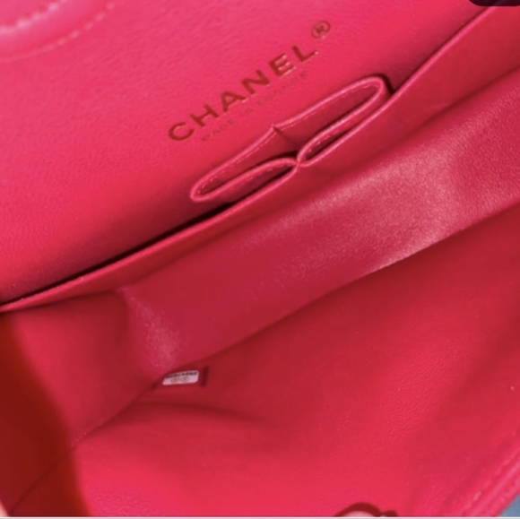 CHANEL SMALL CLASSIC DOUBLE FLAP - Picture 7 of 10